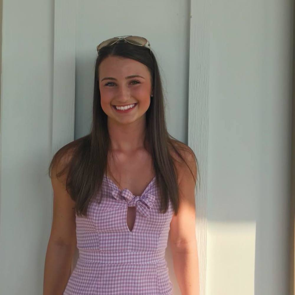 Meet your Posher, Gaby